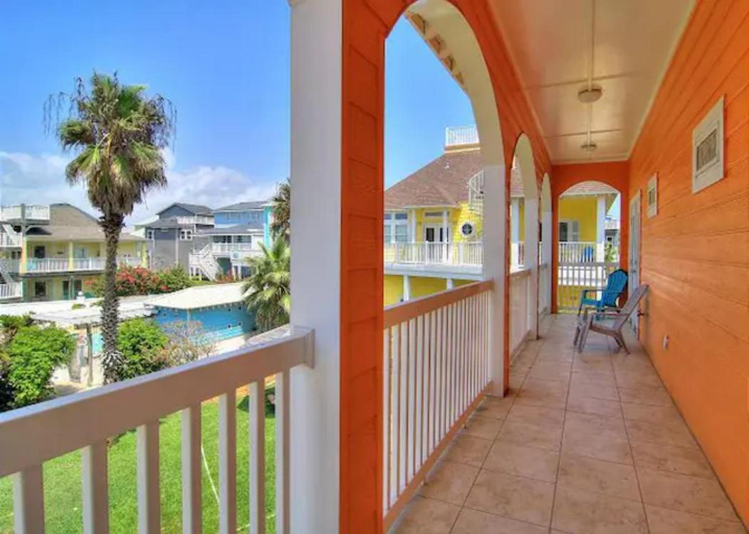 7 Bedroom Home Steps To The Beach With 4 Patios And Pool! Sleeps 20 Port Aransas Exterior foto