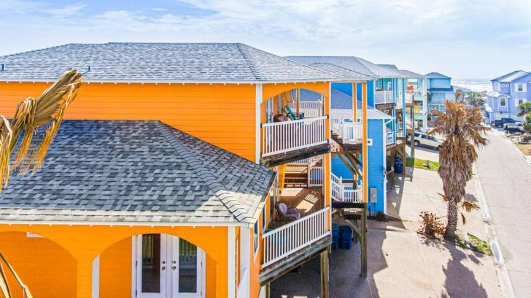 7 Bedroom Home Steps To The Beach With 4 Patios And Pool! Sleeps 20 Port Aransas Exterior foto