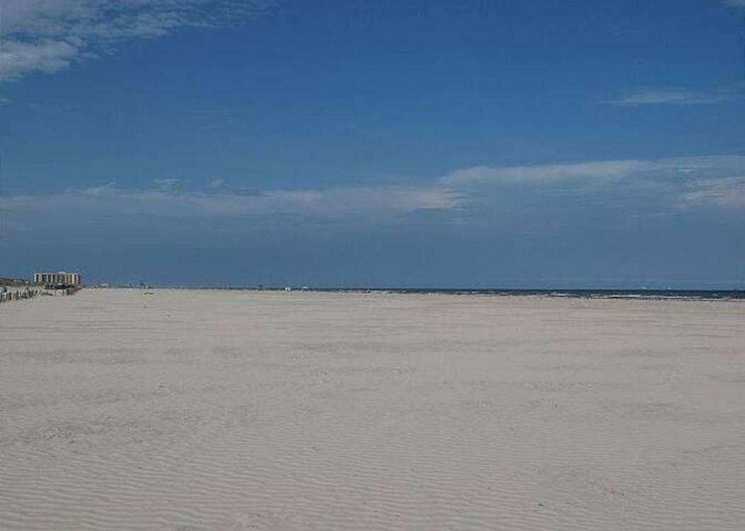 7 Bedroom Home Steps To The Beach With 4 Patios And Pool! Sleeps 20 Port Aransas Exterior foto